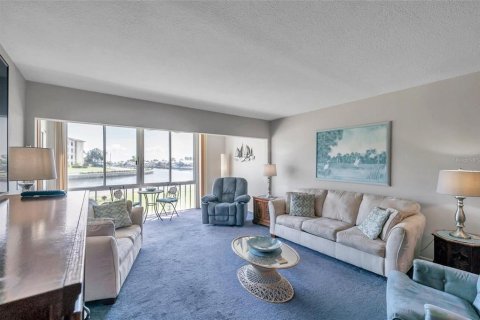 Copropriété à louer à Clearwater, Floride: 2 chambres, 98.48 m2 № 1669868 - photo 9