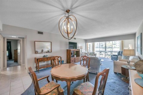 Copropriété à louer à Clearwater, Floride: 2 chambres, 98.48 m2 № 1669868 - photo 7