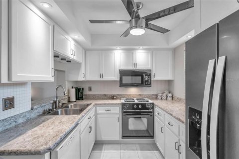 Copropriété à louer à Clearwater, Floride: 2 chambres, 98.48 m2 № 1669868 - photo 2