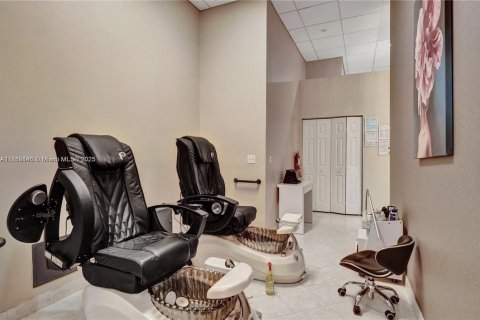Condo in Weston, Florida, 2 bedrooms  № 1871503 - photo 30