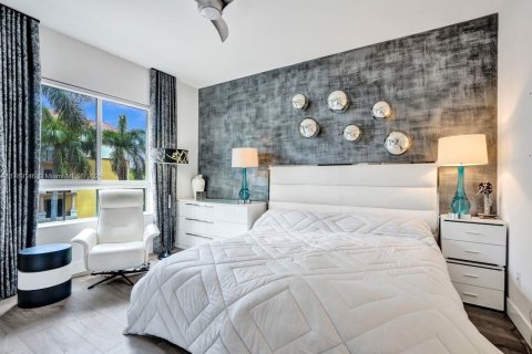 Condo in Weston, Florida, 2 bedrooms  № 1871503 - photo 10