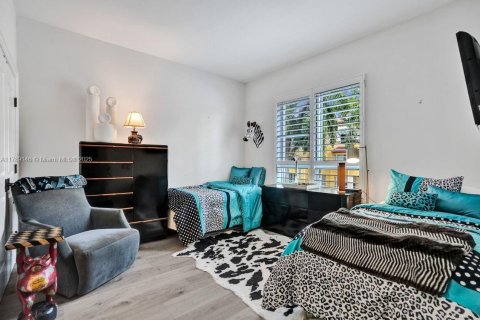 Condo in Weston, Florida, 2 bedrooms  № 1871503 - photo 8