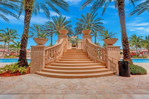 Condo in Weston, Florida, 2 bedrooms  № 1871503 - photo 26