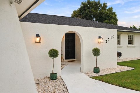 House in Bradenton, Florida 3 bedrooms, 130.16 sq.m. № 2429664 - photo 3