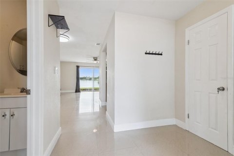 Touwnhouse à vendre à Kissimmee, Floride: 2 chambres, 113.06 m2 № 2230934 - photo 21