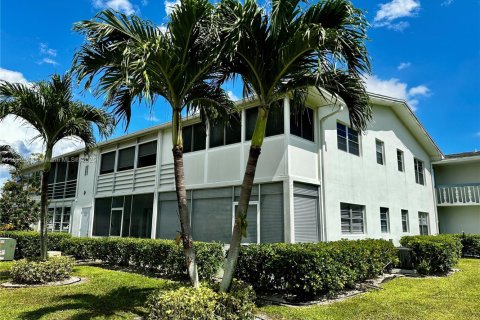 Condo in Deerfield Beach, Florida, 1 bedroom  № 1944159 - photo 28