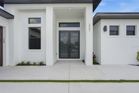 Villa ou maison à vendre à Cape Coral, Floride: 3 chambres, 168.15 m2 № 2398618 - photo 5