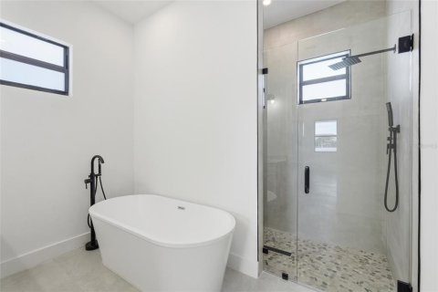 Villa ou maison à vendre à Cape Coral, Floride: 3 chambres, 168.15 m2 № 2398618 - photo 23