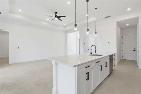 Villa ou maison à vendre à Cape Coral, Floride: 3 chambres, 168.15 m2 № 2398618 - photo 16