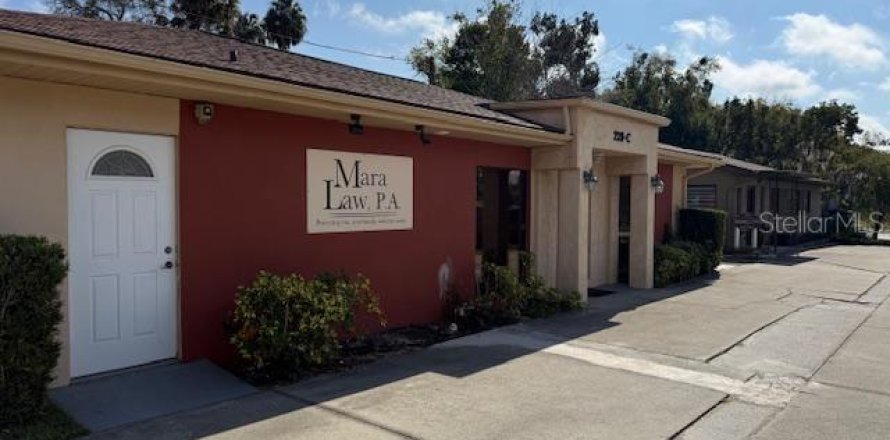 Immobilier commercial à DeLand, Floride 37.16 m2 № 2099665