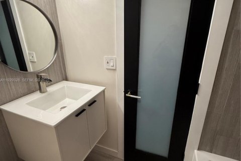 Купить кондоминиум в Дейви, Флорида 3 спальни, 111.48м2, № 1989666 - фото 21