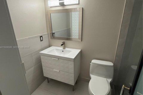 Купить кондоминиум в Дейви, Флорида 3 спальни, 111.48м2, № 1989666 - фото 28