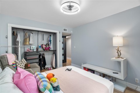 Купить кондоминиум в Дейви, Флорида 3 спальни, 111.48м2, № 1989666 - фото 20