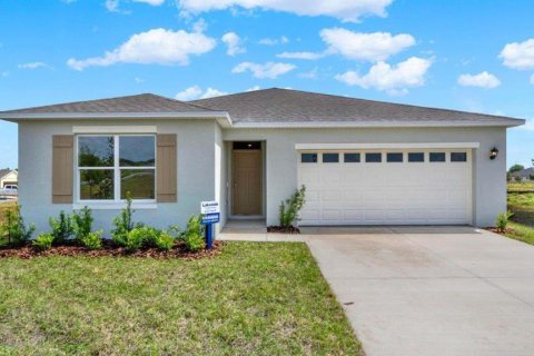 House in Mount Dora, Florida 5 bedrooms, 192.96 sq.m. № 1843620 - photo 1