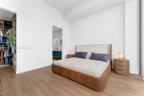 Condo in Miami, Florida, 3 bedrooms  № 1814134 - photo 8