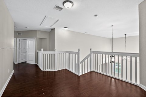 Villa ou maison à vendre à Miramar, Floride: 5 chambres, 340.95 m2 № 1955620 - photo 9