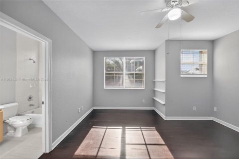 Villa ou maison à vendre à Miramar, Floride: 5 chambres, 340.95 m2 № 1955620 - photo 28