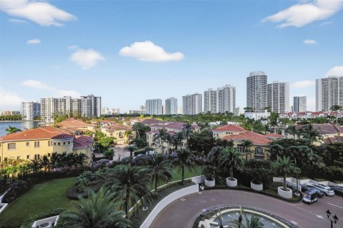 Купить кондоминиум в Авентура, Флорида 3 спальни, № 1995661 - фото 19