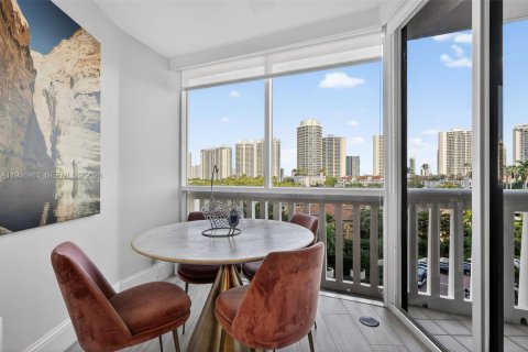 Купить кондоминиум в Авентура, Флорида 3 спальни, № 1995661 - фото 12