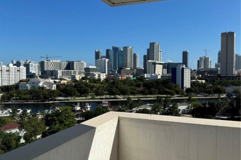 Купить кондоминиум в Майами, Флорида 2 спальни, 88.26м2, № 2003223 - фото 13