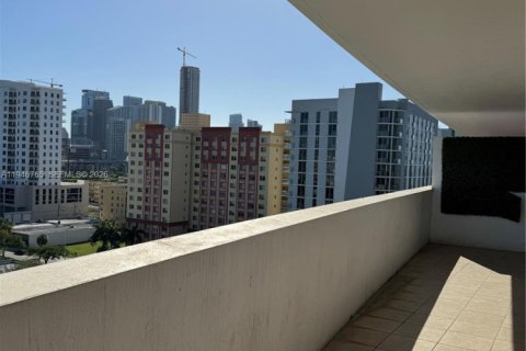 Купить кондоминиум в Майами, Флорида 2 спальни, 88.26м2, № 2003223 - фото 9