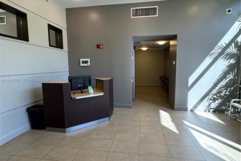 Купить кондоминиум в Майами, Флорида 2 спальни, 88.26м2, № 2003223 - фото 25