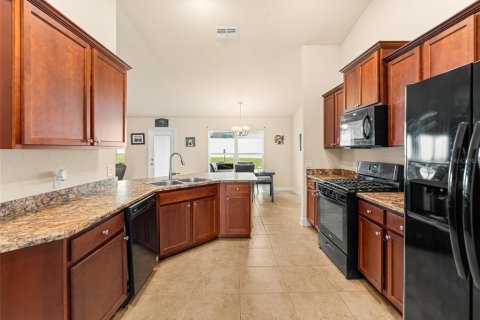 Villa ou maison à vendre à Winter Haven, Floride: 4 chambres, 163.14 m2 № 1847397 - photo 10