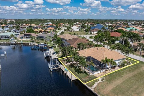 Villa ou maison à vendre à Punta Gorda, Floride: 3 chambres, 239.59 m2 № 2398669 - photo 20