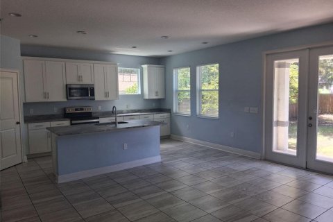 Villa ou maison à vendre à Saint Petersburg, Floride: 4 chambres, 213.68 m2 № 2283709 - photo 11