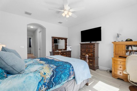 Casa en venta en Port St. Lucie, Florida, 3 dormitorios, 192.03 m2 № 2078564 - foto 14