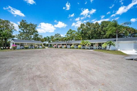 Apartment in Wellington, Florida 1 bedroom, 92.9 sq.m. № 2187558