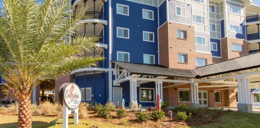 Apartment in Tallahassee, Florida 2 bedrooms, 99.68 sq.m. № 2065613