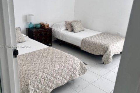 Снять в аренду кондоминиум в Санни-Айлс-Бич, Флорида 2 спальни, 71.26м2, № 2014918 - фото 13