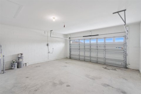 Casa en venta en Haines City, Florida, 3 dormitorios, 155.33 m2 № 2216777 - foto 18