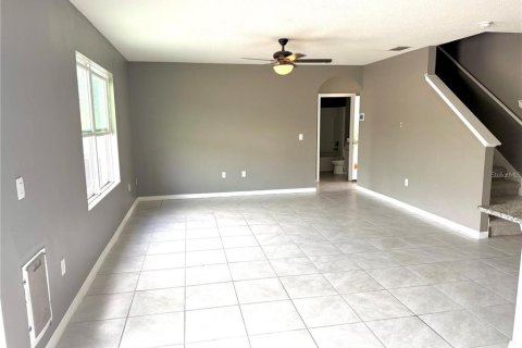 Villa ou maison à vendre à Davenport, Floride: 5 chambres, 241.64 m2 № 2419850 - photo 3