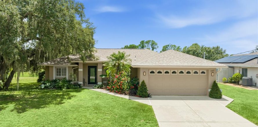 House in North Port, Florida 3 bedrooms, 139.73 sq.m. № 2298134