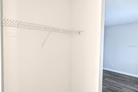 Condominio en alquiler en Sarasota, Florida, 3 dormitorios, 131.83 m2 № 1849907 - foto 16