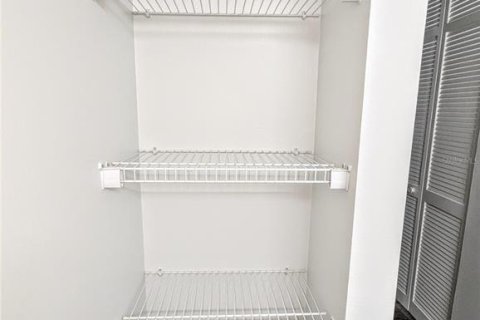 Condominio en alquiler en Sarasota, Florida, 3 dormitorios, 131.83 m2 № 1849907 - foto 19