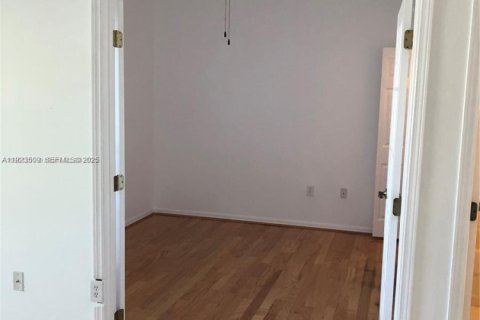 Condominio en alquiler en Homestead, Florida, 2 dormitorios, 75.72 m2 № 1983580 - foto 27