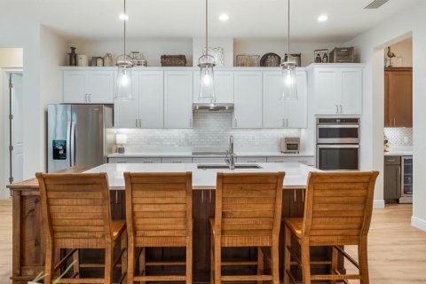 Casa en venta en Lady Lake, Florida, 3 dormitorios, 226.12 m2 № 2138055 - foto 5
