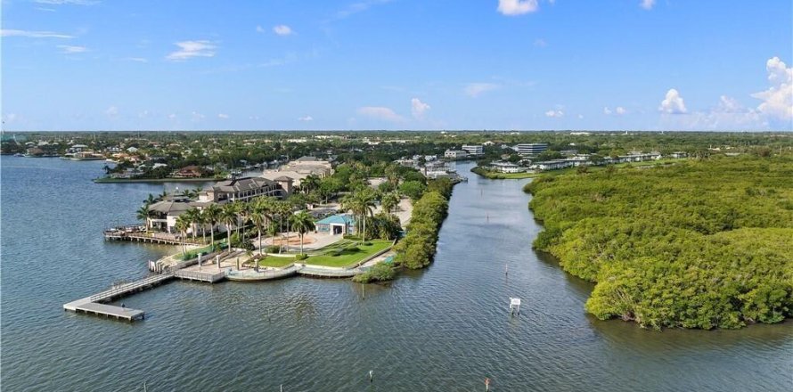 Condo à Vero Beach, Floride, 2 chambres № 1172914