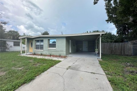Villa ou maison à louer à Seminole, Floride: 3 chambres, 78.04 m2 № 2356277 - photo 2