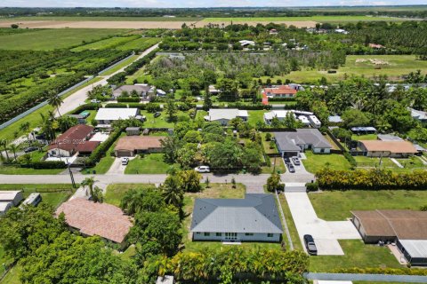 Casa en venta en Miami, Florida, 4 dormitorios, 204.11 m2 № 1790140 - foto 6
