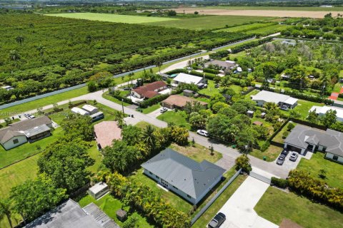 Casa en venta en Miami, Florida, 4 dormitorios, 204.11 m2 № 1790140 - foto 5