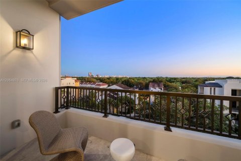 Apartamento en alquiler en Coral Gables, Florida, 2 dormitorios, 156.35 m2 № 2282304 - foto 29