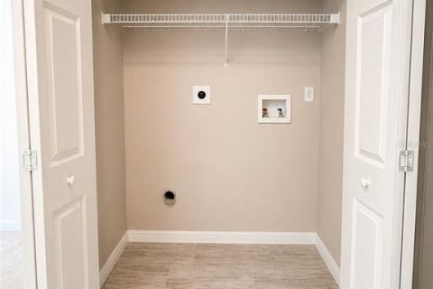 Copropriété à vendre à Orlando, Floride: 3 chambres, 153.38 m2 № 2355939 - photo 17