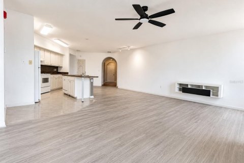Copropriété à vendre à Orlando, Floride: 3 chambres, 153.38 m2 № 2355939 - photo 4