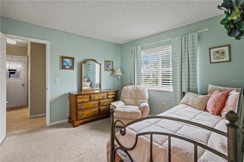 House in Lakeland, Florida 2 bedrooms, 125.42 sq.m. № 1904219 - photo 18