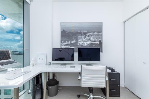 Copropriété à louer à Miami, Floride: 3 chambres, 116.59 m2 № 2000127 - photo 24