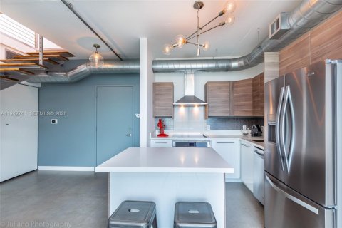 Copropriété à louer à Miami, Floride: 3 chambres, 116.59 m2 № 2000127 - photo 4